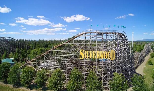 希尔伍德主题乐园（Silverwood Theme Park）