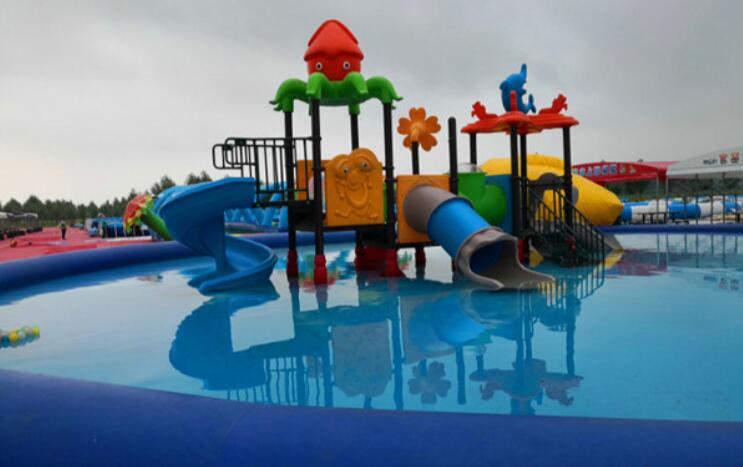 在景区中搭建移动水上乐园会有人玩吗？